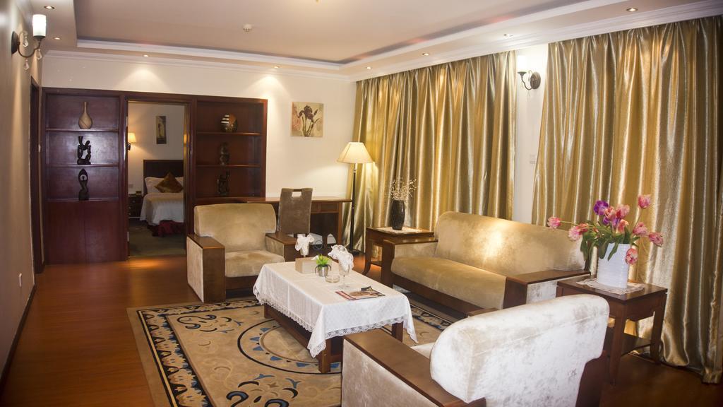 G.S Plaza Hotel อักกรา ภายนอก รูปภาพ