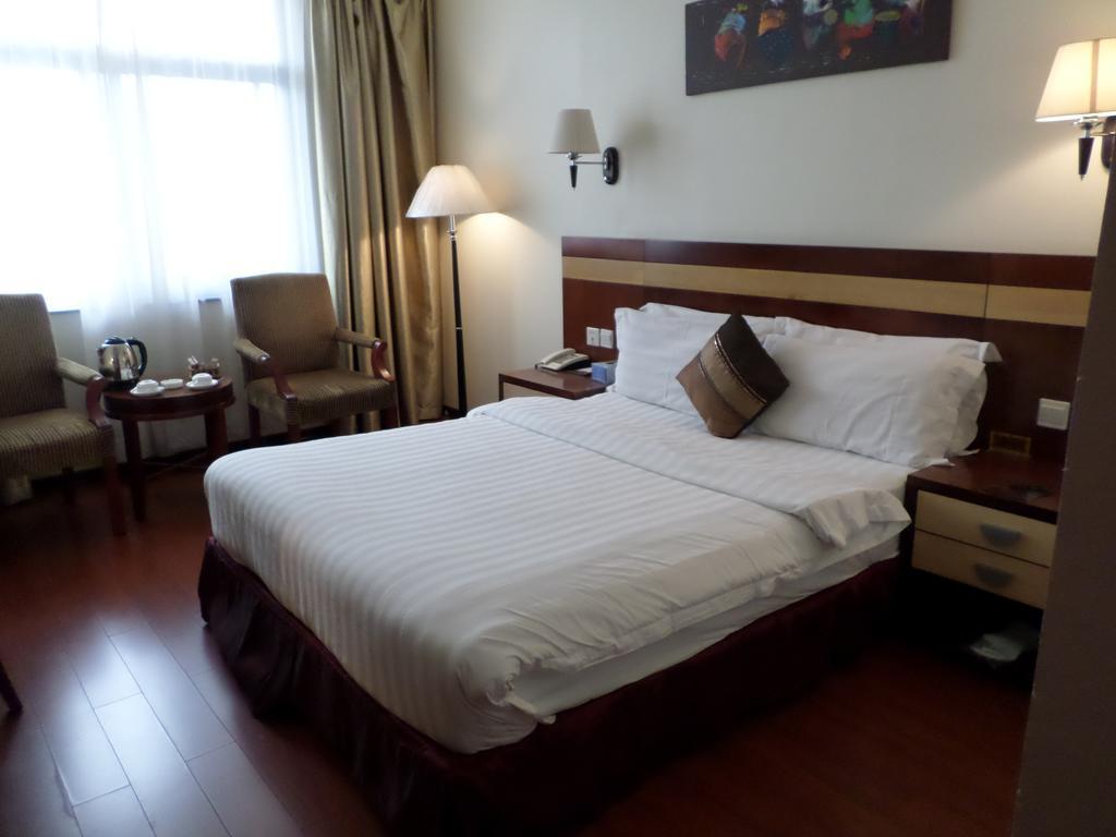 G.S Plaza Hotel อักกรา ภายนอก รูปภาพ