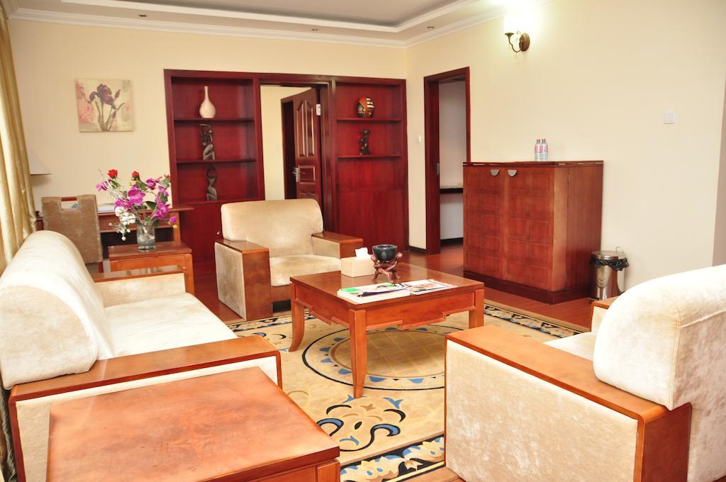 G.S Plaza Hotel อักกรา ภายนอก รูปภาพ